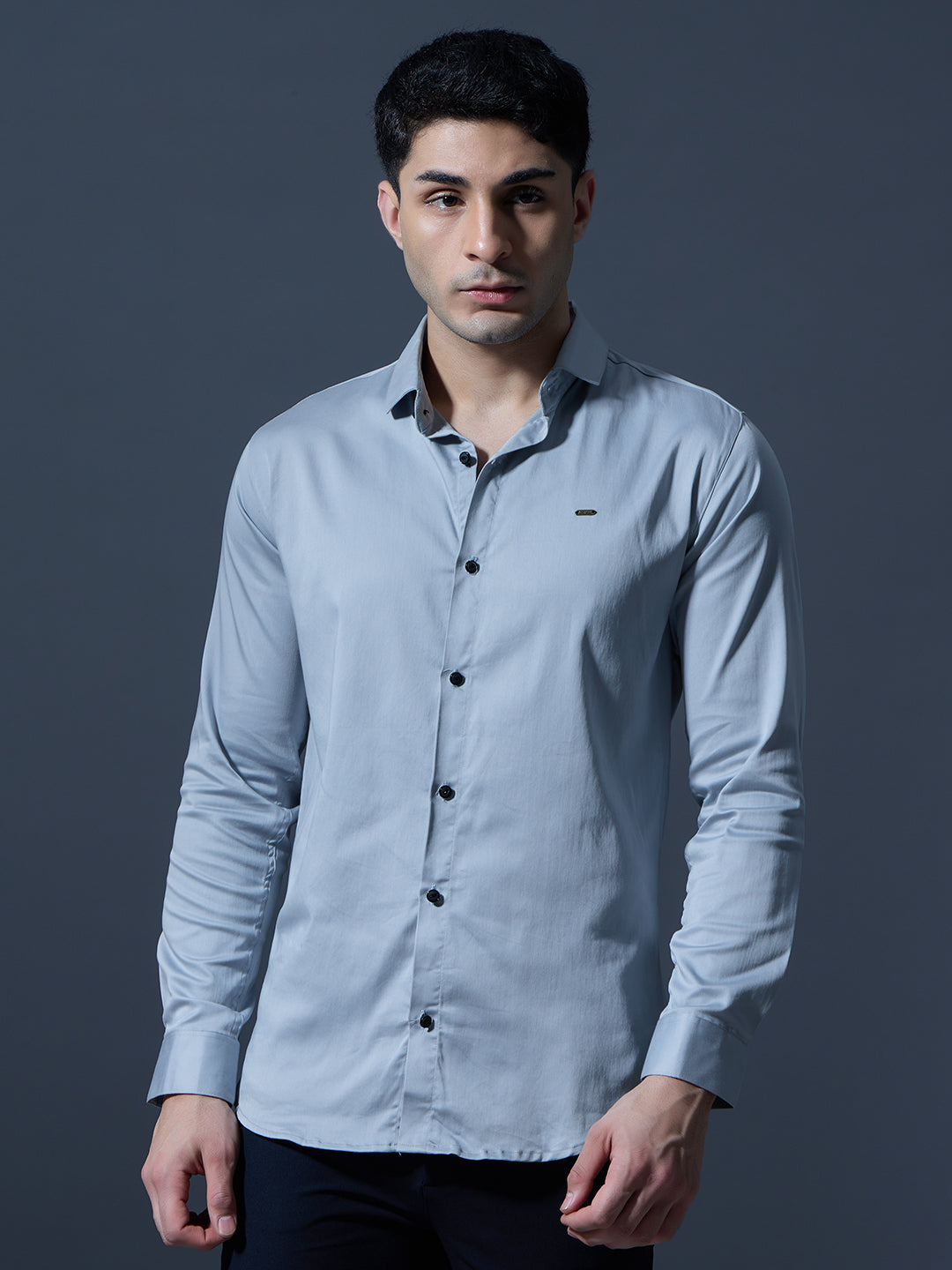Men's Light Grey Solid Full-Sleeve Casual Shirt