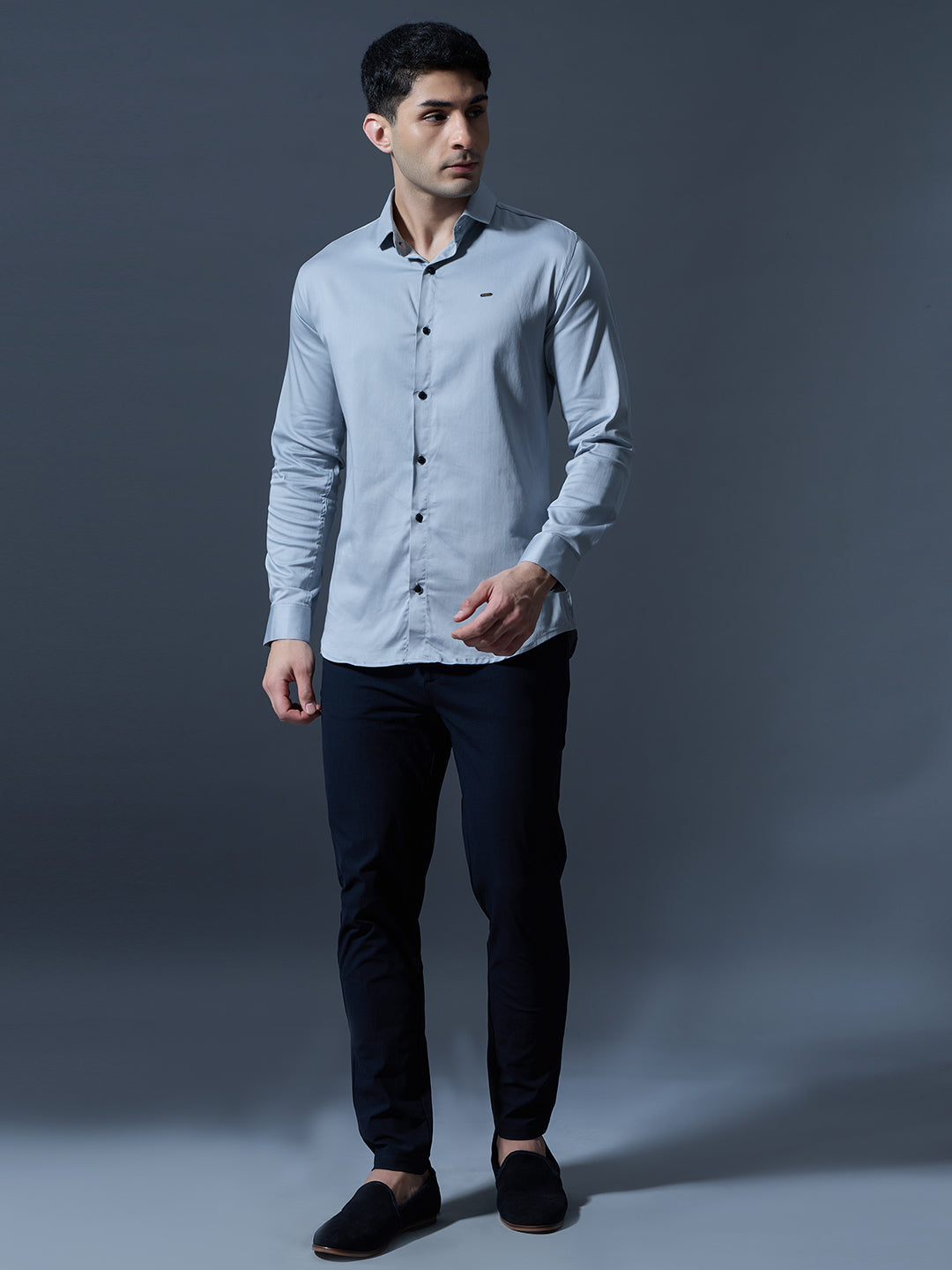 Men's Light Grey Solid Full-Sleeve Casual Shirt