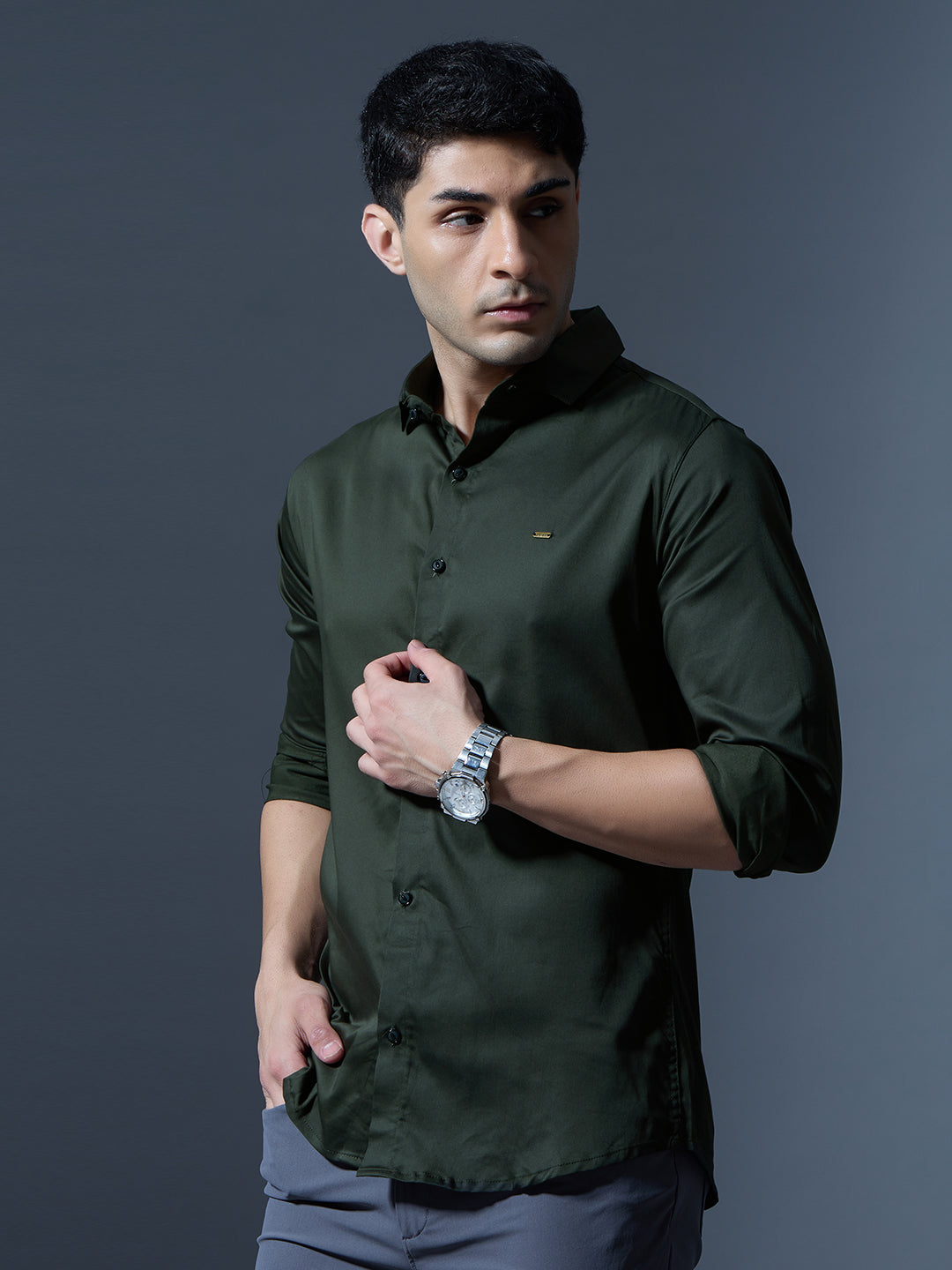 Men's Olive Green Solid Full-Sleeve Casual Shirt