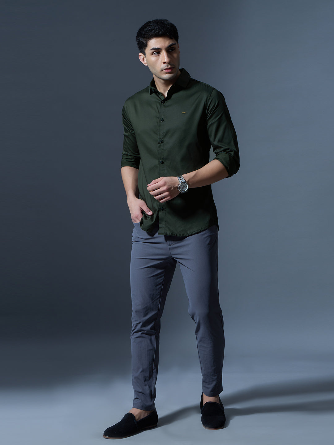 Men's Olive Green Solid Full-Sleeve Casual Shirt
